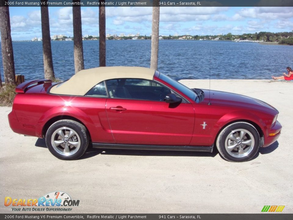 2006 Ford Mustang V6 Premium Convertible Redfire Metallic / Light Parchment Photo #23
