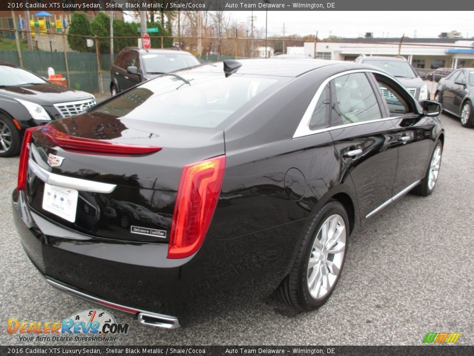 2016 Cadillac XTS Luxury Sedan Stellar Black Metallic / Shale/Cocoa Photo #4
