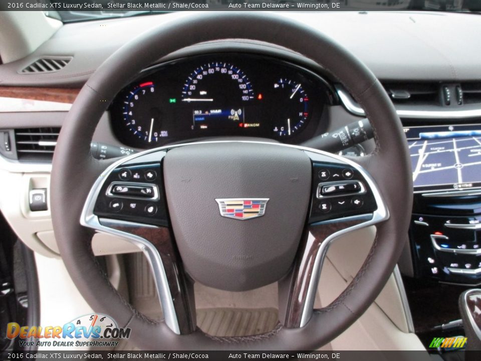 2016 Cadillac XTS Luxury Sedan Steering Wheel Photo #8