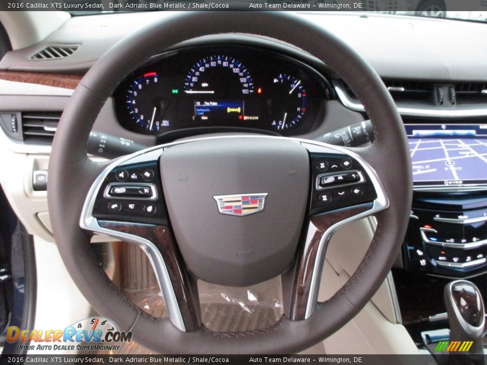 2016 Cadillac XTS Luxury Sedan Steering Wheel Photo #8