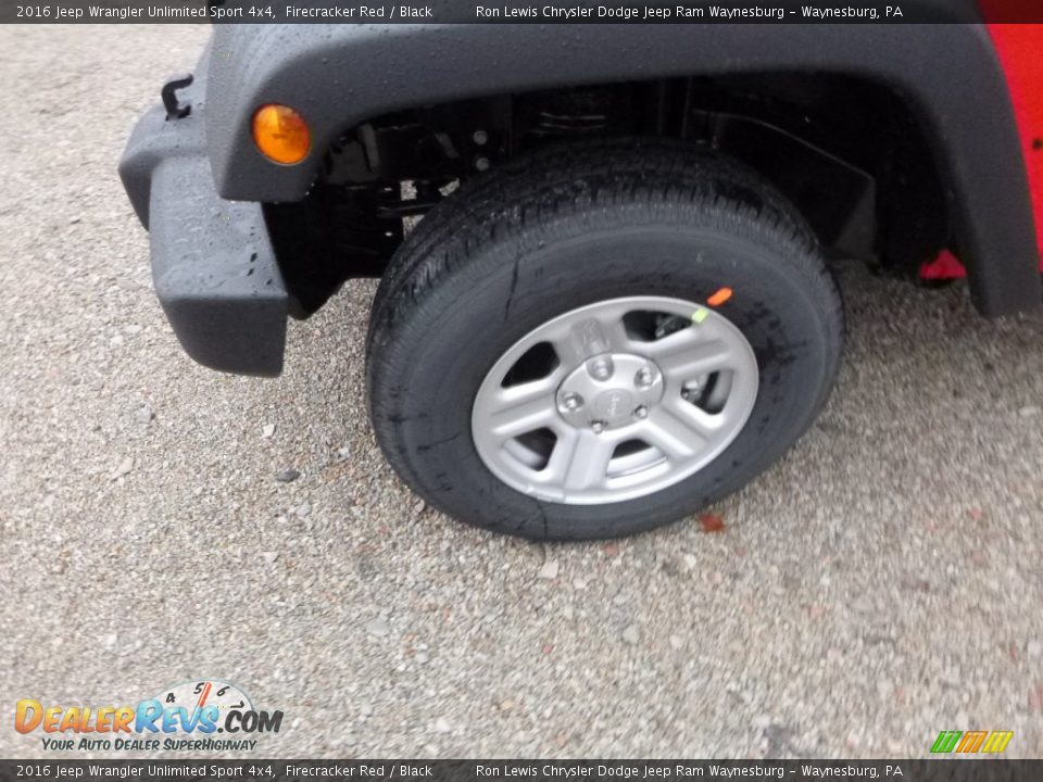 2016 Jeep Wrangler Unlimited Sport 4x4 Firecracker Red / Black Photo #2