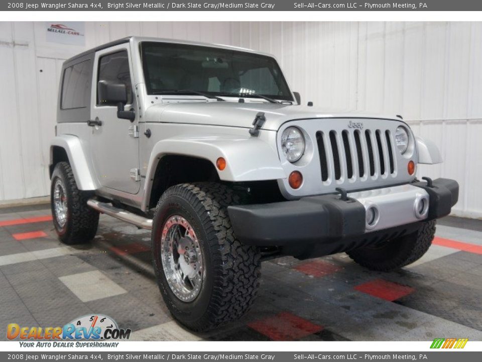 2008 Jeep Wrangler Sahara 4x4 Bright Silver Metallic / Dark Slate Gray/Medium Slate Gray Photo #5