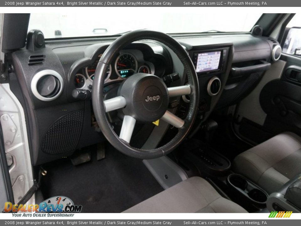 2008 Jeep Wrangler Sahara 4x4 Bright Silver Metallic / Dark Slate Gray/Medium Slate Gray Photo #25