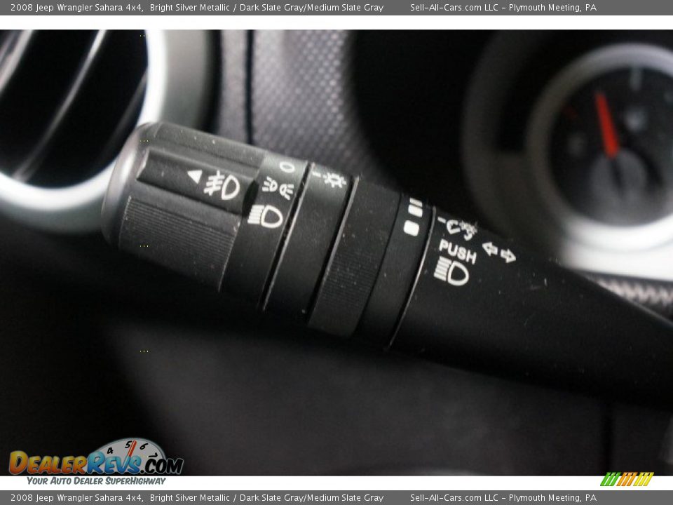 2008 Jeep Wrangler Sahara 4x4 Bright Silver Metallic / Dark Slate Gray/Medium Slate Gray Photo #28