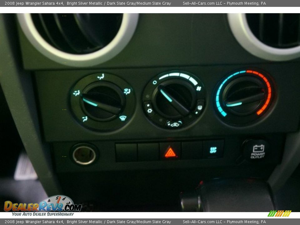 2008 Jeep Wrangler Sahara 4x4 Bright Silver Metallic / Dark Slate Gray/Medium Slate Gray Photo #36