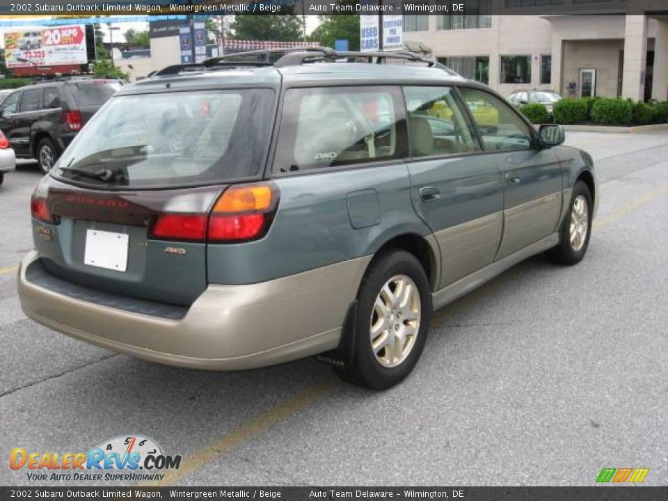 2002 Subaru Outback Limited Wagon Wintergreen Metallic / Beige Photo #8