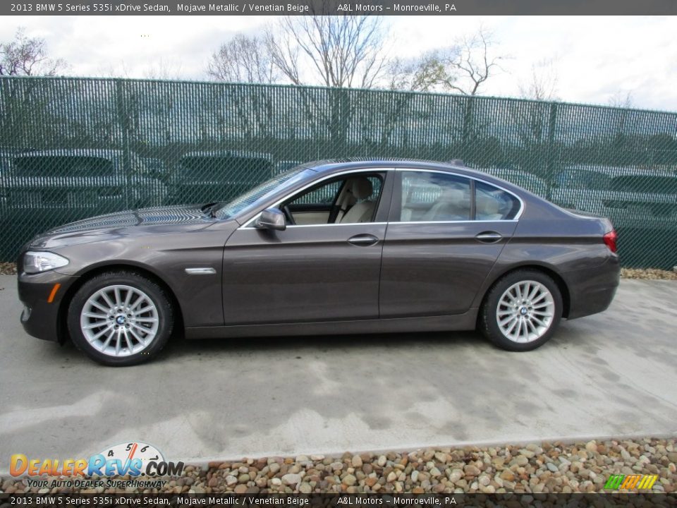 2013 BMW 5 Series 535i xDrive Sedan Mojave Metallic / Venetian Beige Photo #2