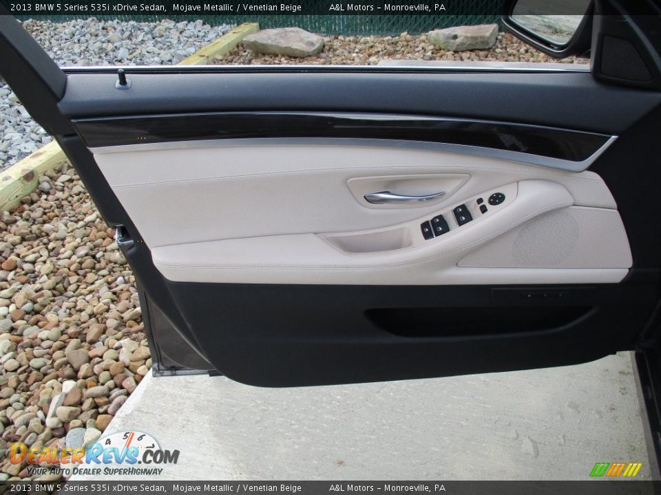 2013 BMW 5 Series 535i xDrive Sedan Mojave Metallic / Venetian Beige Photo #10