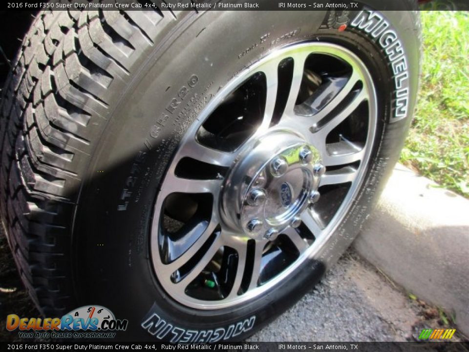 2016 Ford F350 Super Duty Platinum Crew Cab 4x4 Ruby Red Metallic / Platinum Black Photo #4
