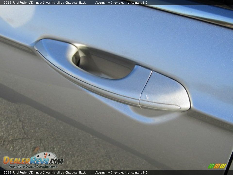 2013 Ford Fusion SE Ingot Silver Metallic / Charcoal Black Photo #7