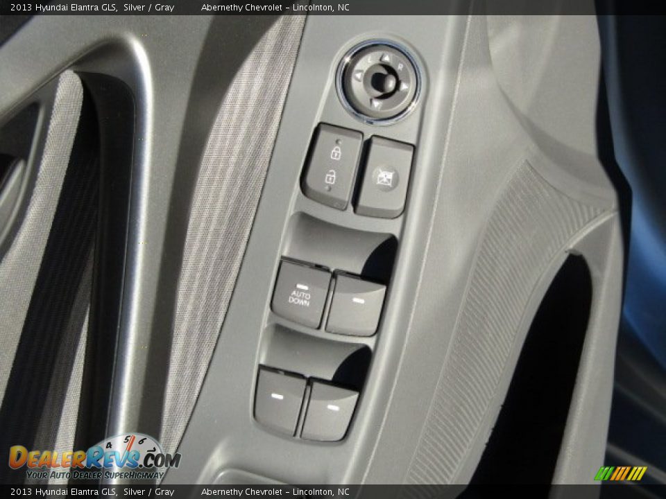 2013 Hyundai Elantra GLS Silver / Gray Photo #8