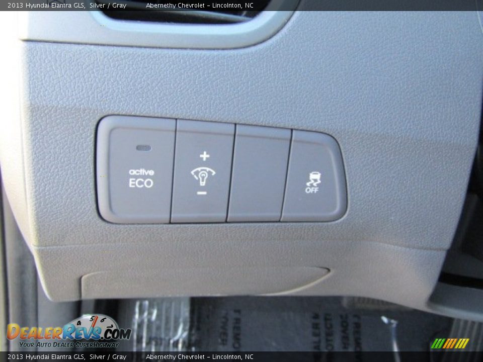 2013 Hyundai Elantra GLS Silver / Gray Photo #11