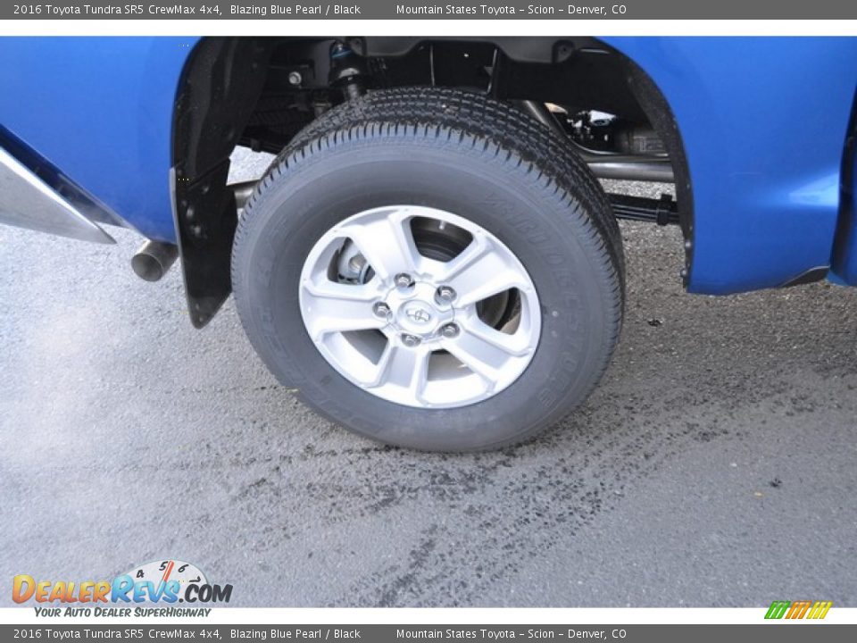 2016 Toyota Tundra SR5 CrewMax 4x4 Blazing Blue Pearl / Black Photo #9