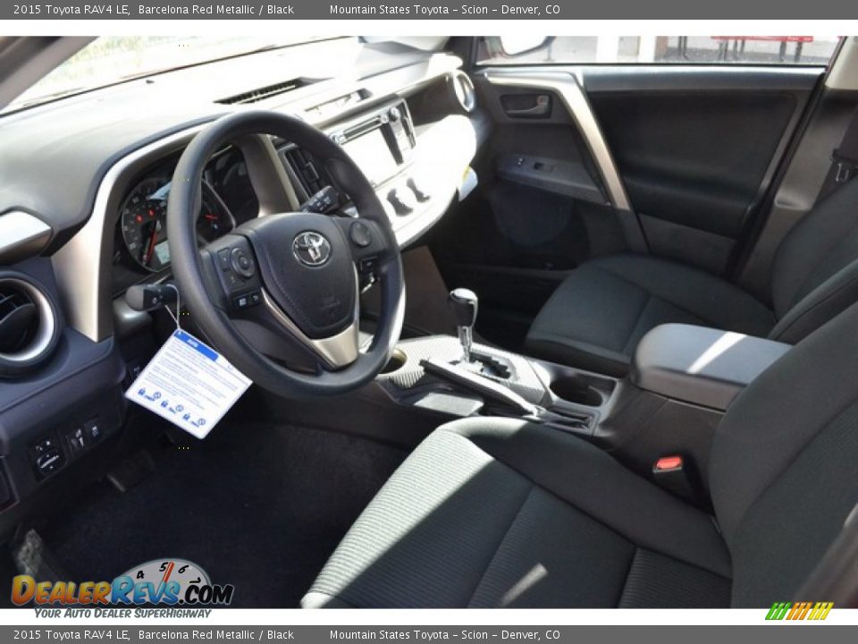 2015 Toyota RAV4 LE Barcelona Red Metallic / Black Photo #5