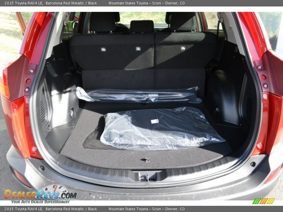 2015 Toyota RAV4 LE Barcelona Red Metallic / Black Photo #8