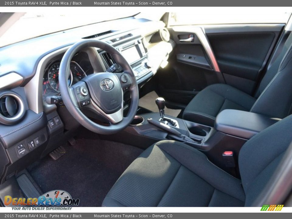 2015 Toyota RAV4 XLE Pyrite Mica / Black Photo #5