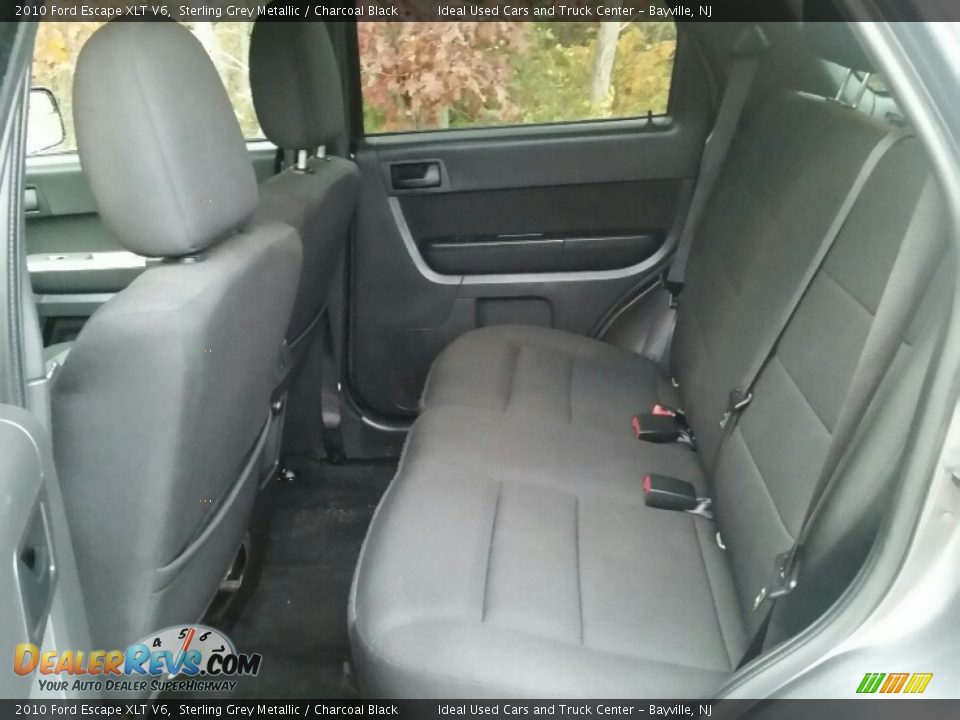 2010 Ford Escape XLT V6 Sterling Grey Metallic / Charcoal Black Photo #22