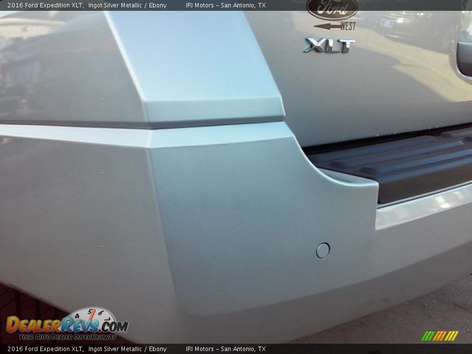 2016 Ford Expedition XLT Ingot Silver Metallic / Ebony Photo #15