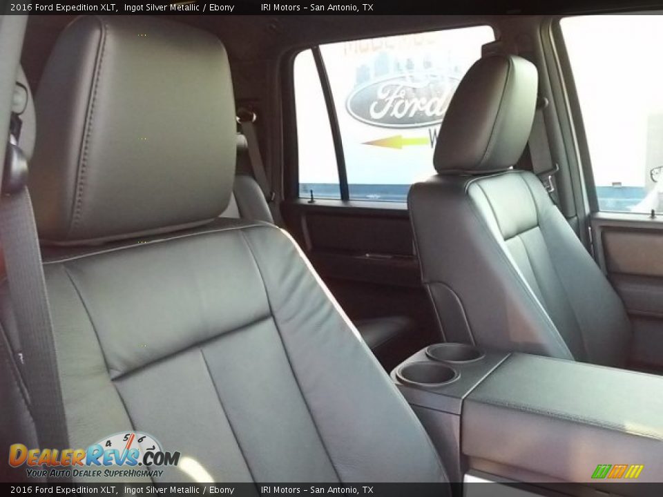 2016 Ford Expedition XLT Ingot Silver Metallic / Ebony Photo #31
