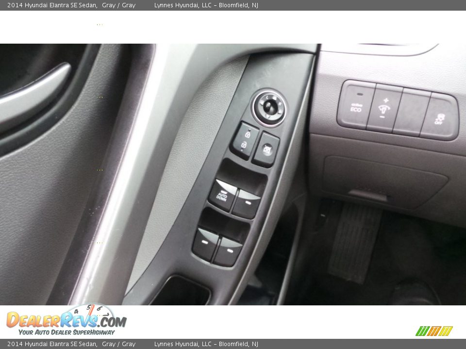 2014 Hyundai Elantra SE Sedan Gray / Gray Photo #15