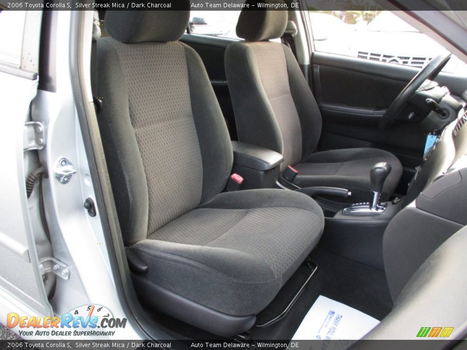 2006 Toyota Corolla S Silver Streak Mica / Dark Charcoal Photo #18
