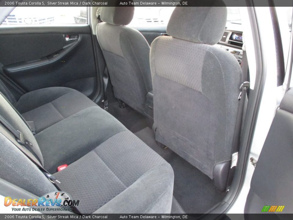 2006 Toyota Corolla S Silver Streak Mica / Dark Charcoal Photo #19