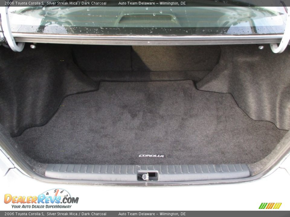 2006 Toyota Corolla S Silver Streak Mica / Dark Charcoal Photo #22