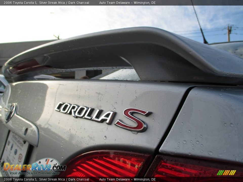 2006 Toyota Corolla S Silver Streak Mica / Dark Charcoal Photo #29