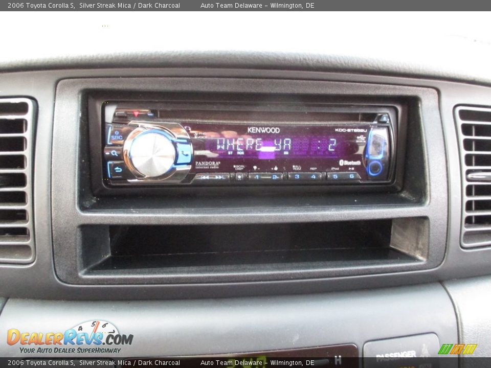 2006 Toyota Corolla S Silver Streak Mica / Dark Charcoal Photo #33