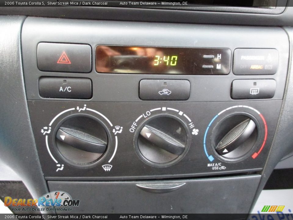 2006 Toyota Corolla S Silver Streak Mica / Dark Charcoal Photo #34