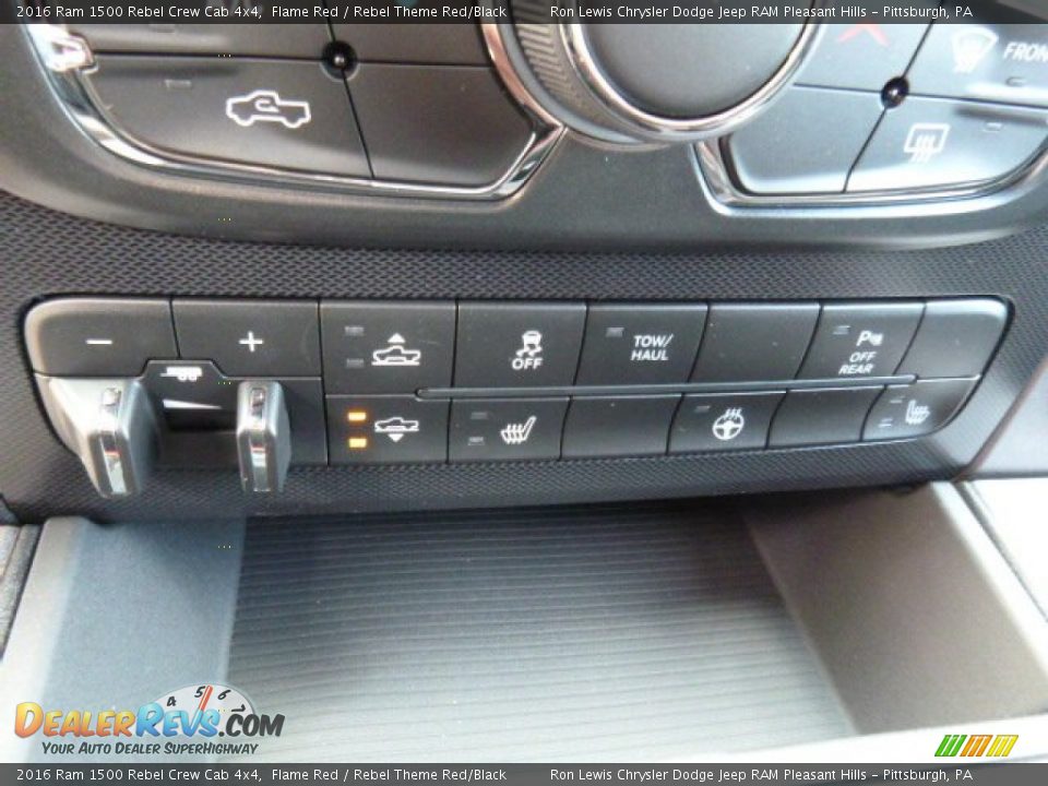 2016 Ram 1500 Rebel Crew Cab 4x4 Flame Red / Rebel Theme Red/Black Photo #17