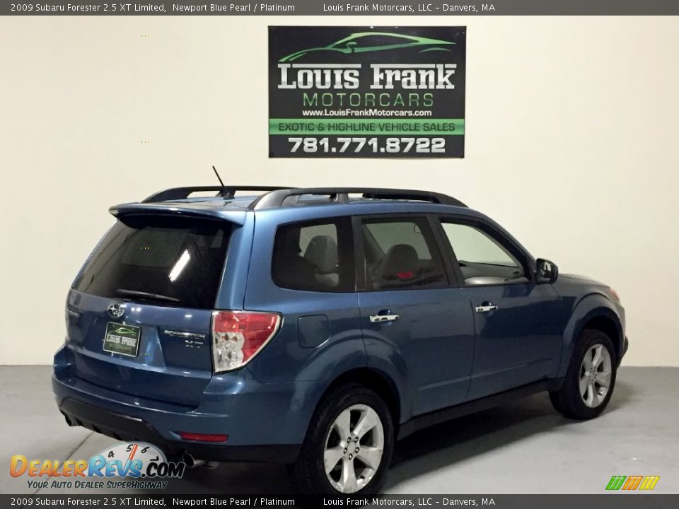2009 Subaru Forester 2.5 XT Limited Newport Blue Pearl / Platinum Photo #19