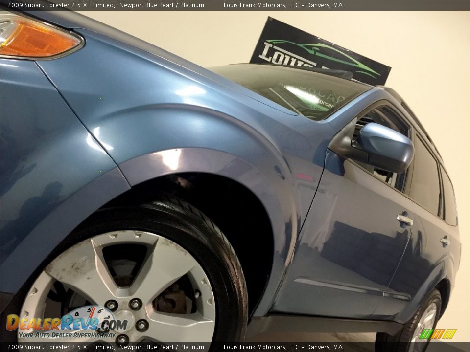 2009 Subaru Forester 2.5 XT Limited Newport Blue Pearl / Platinum Photo #20