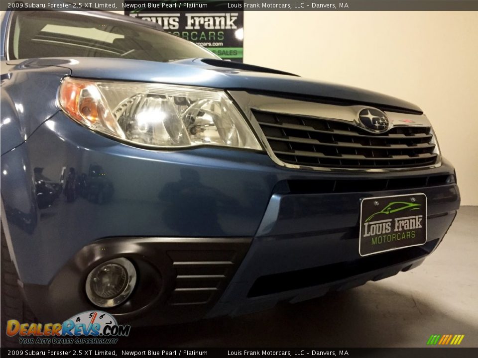 2009 Subaru Forester 2.5 XT Limited Newport Blue Pearl / Platinum Photo #26