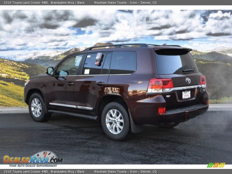 2016 Toyota Land Cruiser 4WD Brandywine Mica / Black Photo #4