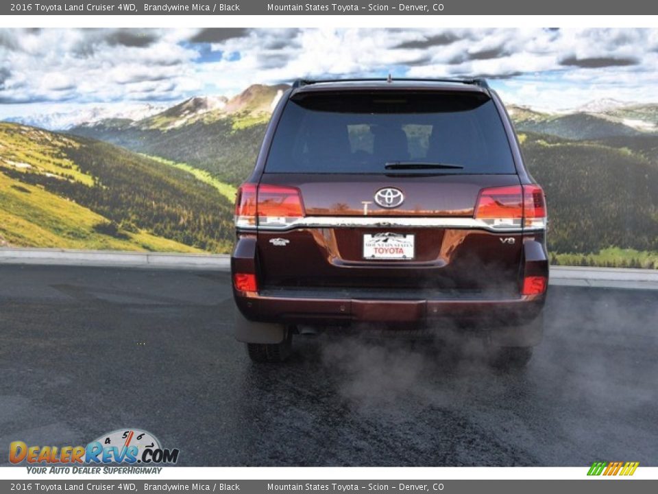 2016 Toyota Land Cruiser 4WD Brandywine Mica / Black Photo #5