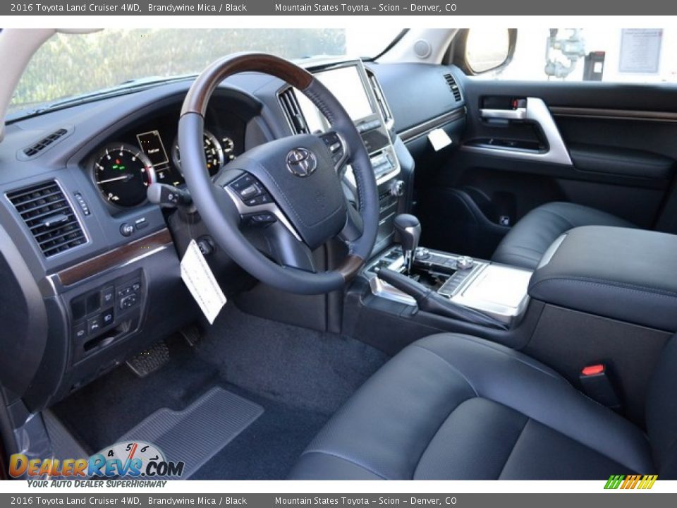 Black Interior - 2016 Toyota Land Cruiser 4WD Photo #6