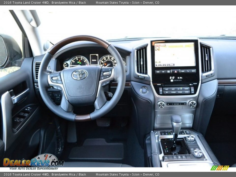 Black Interior - 2016 Toyota Land Cruiser 4WD Photo #7