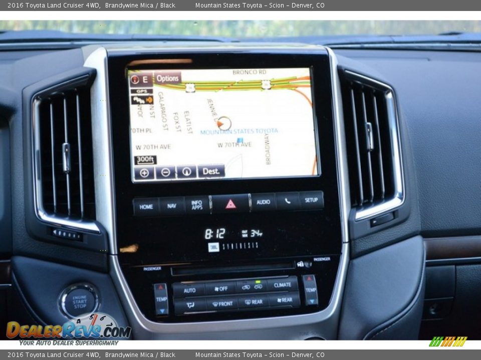 Controls of 2016 Toyota Land Cruiser 4WD Photo #8