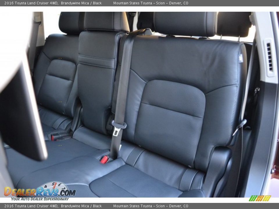 Rear Seat of 2016 Toyota Land Cruiser 4WD Photo #10