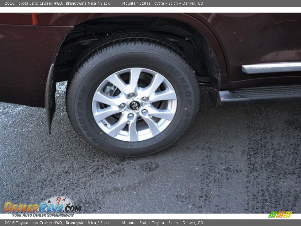 2016 Toyota Land Cruiser 4WD Wheel Photo #15