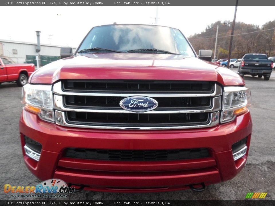 2016 Ford Expedition XLT 4x4 Ruby Red Metallic / Ebony Photo #9