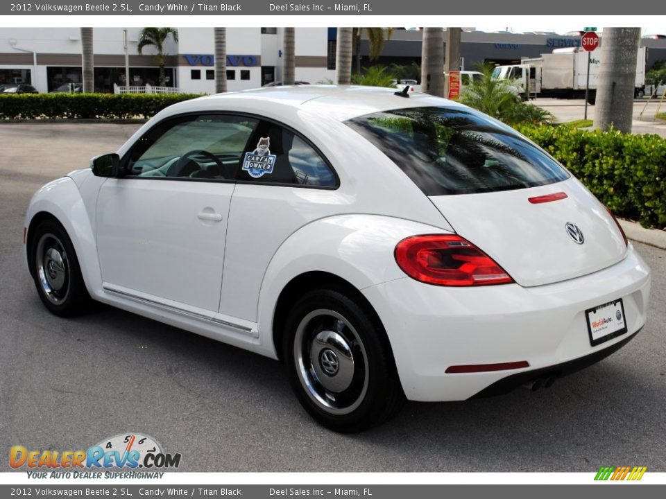 2012 Volkswagen Beetle 2.5L Candy White / Titan Black Photo #6