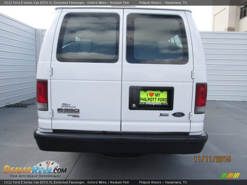 2012 Ford E Series Van E350 XL Extended Passenger Oxford White / Medium Flint Photo #10