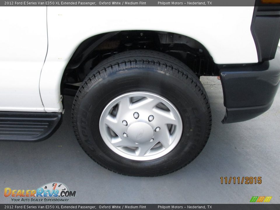 2012 Ford E Series Van E350 XL Extended Passenger Oxford White / Medium Flint Photo #16