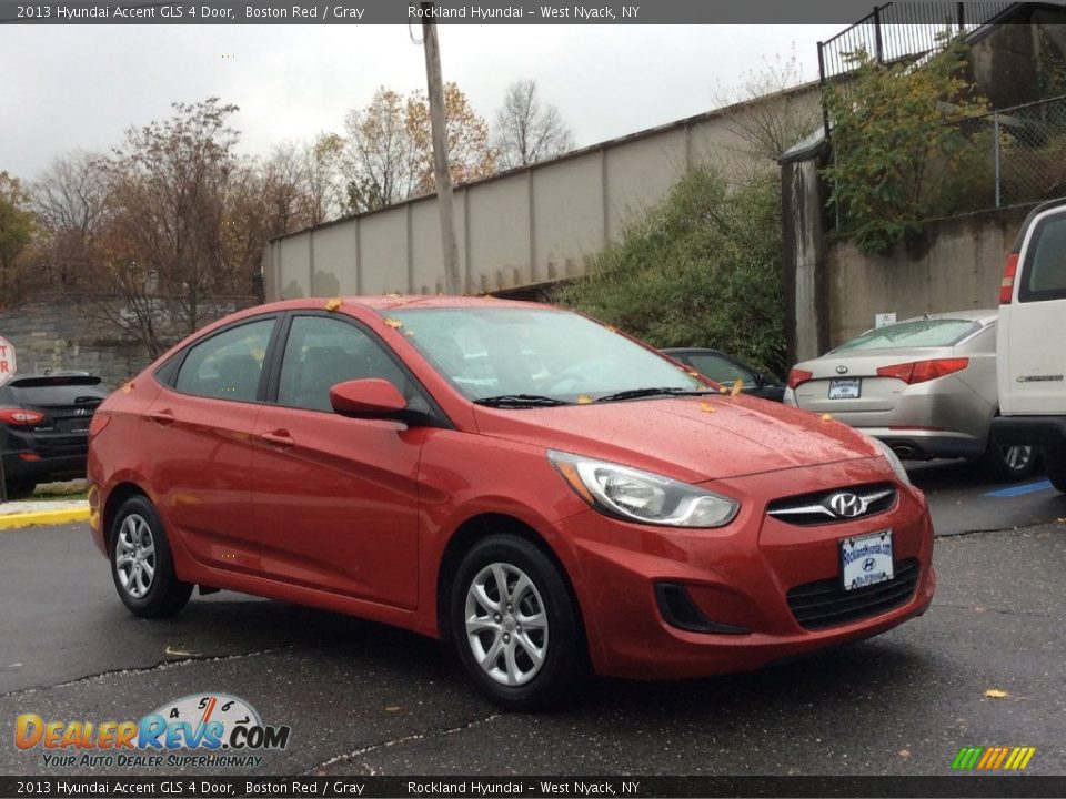 2013 Hyundai Accent GLS 4 Door Boston Red / Gray Photo #3