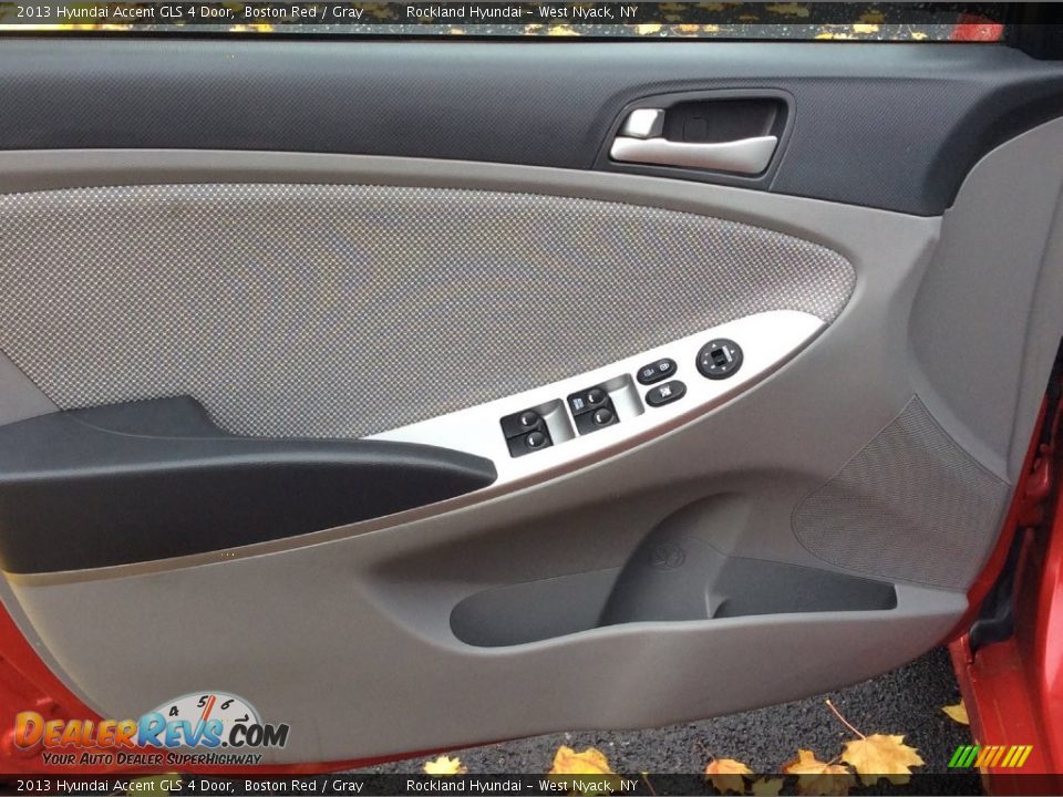 2013 Hyundai Accent GLS 4 Door Boston Red / Gray Photo #7