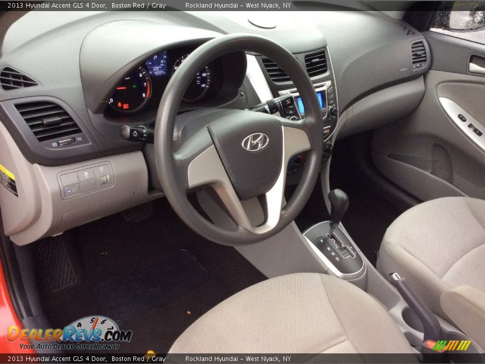 2013 Hyundai Accent GLS 4 Door Boston Red / Gray Photo #9
