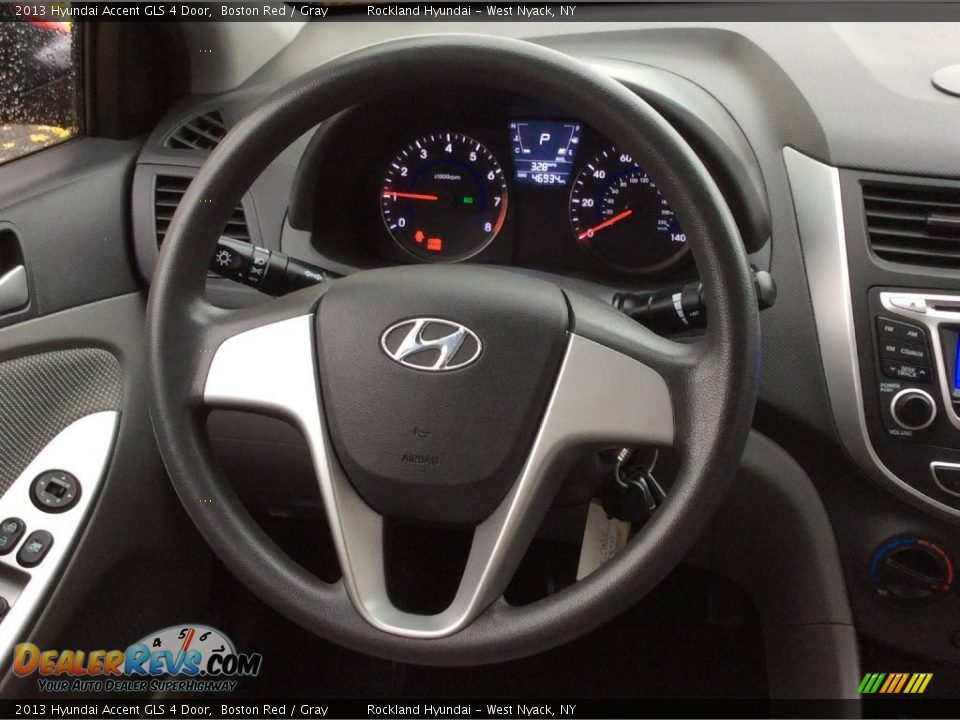 2013 Hyundai Accent GLS 4 Door Boston Red / Gray Photo #17