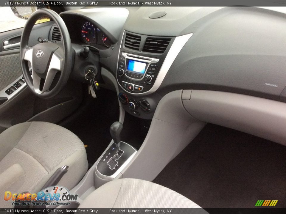 2013 Hyundai Accent GLS 4 Door Boston Red / Gray Photo #24